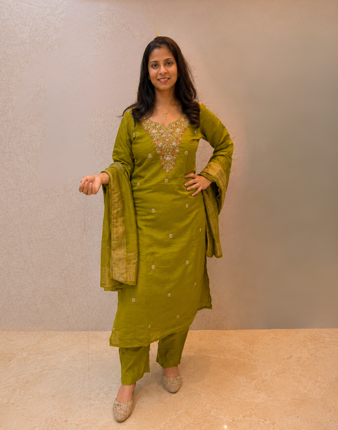 Aarohi – Green Silk 3-Piece Suit