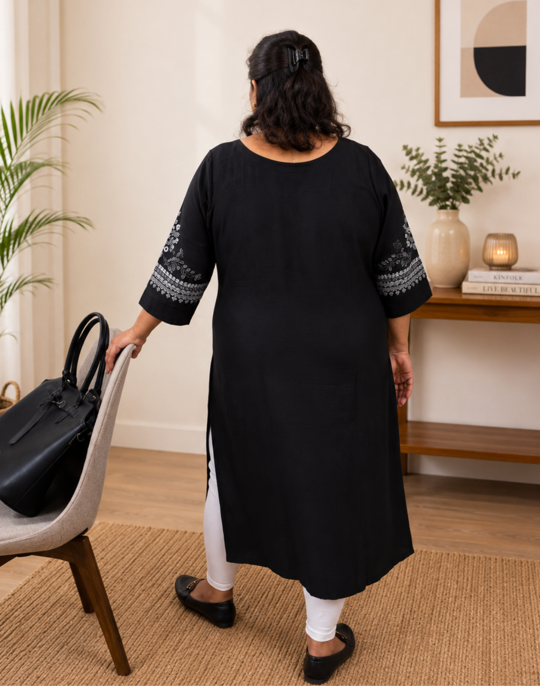 Khwaabh Black Grace Printed Straight Kurta