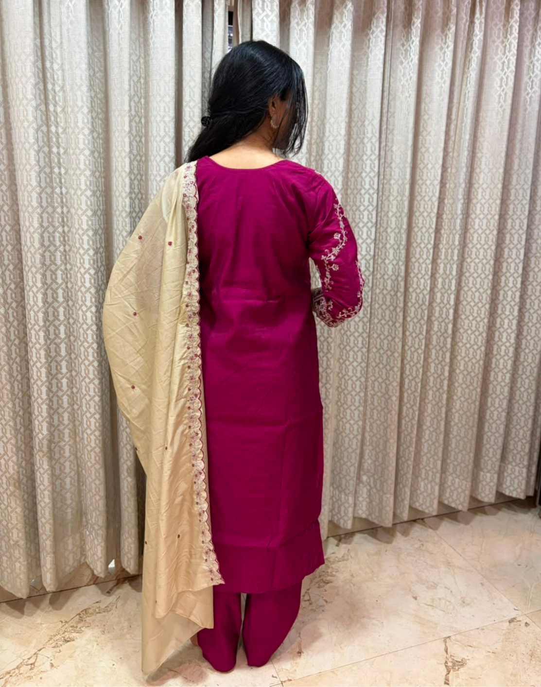Mehrun – Pure Silk Embroidered Set